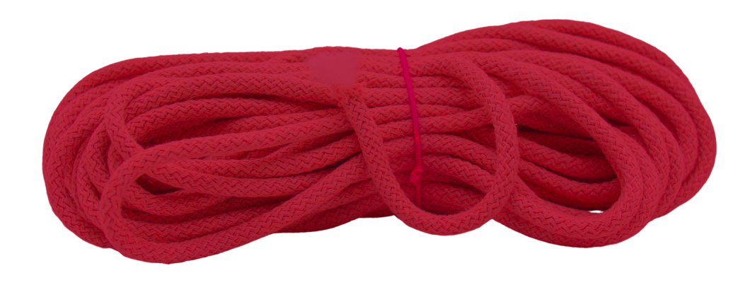 Close-up of Relax Yarn Tress Soft 5mm recycled cotton super bulky yarn, perfect for soft blankets